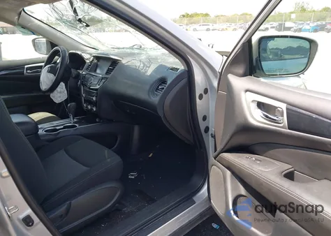 2020 Nissan Pathfinder S 2Wd z USA, uszkodzony, nr VIN 5N1DR2AN0LC645971